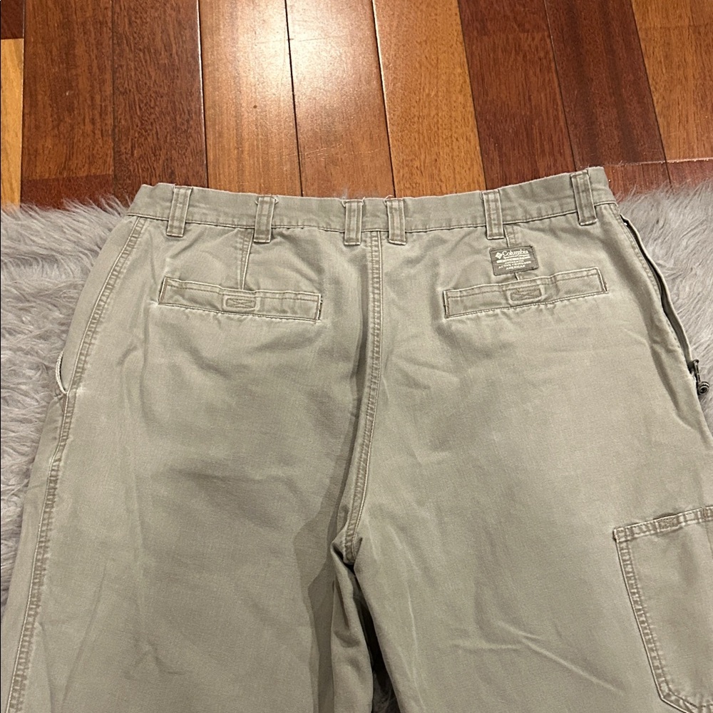 Men's Gray Pants - Picture 7 of 9